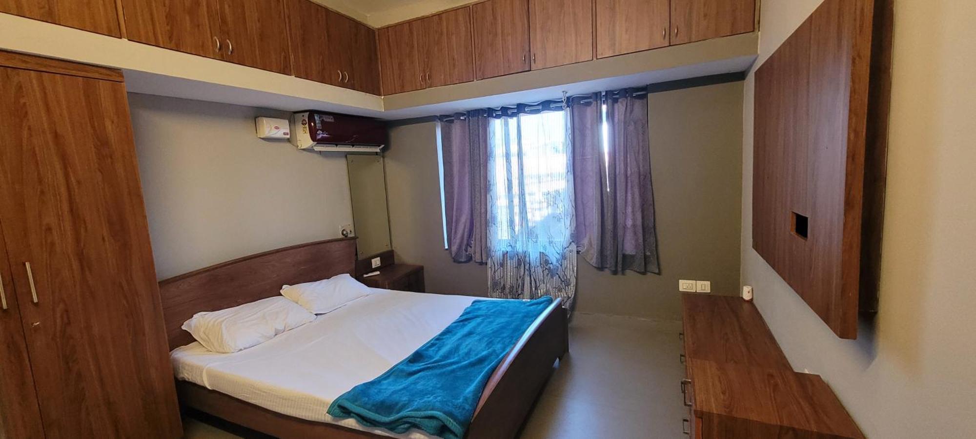 Rk 2 And 3 Bedroom Penthouse Panaji Bagian luar foto